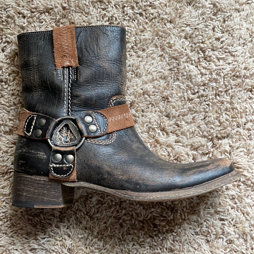 Bed Stu Boots Roma bottle opener